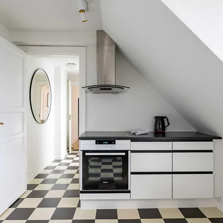 Cozy 2 Bedroom In Peaceful Neighbourhood Appartement *