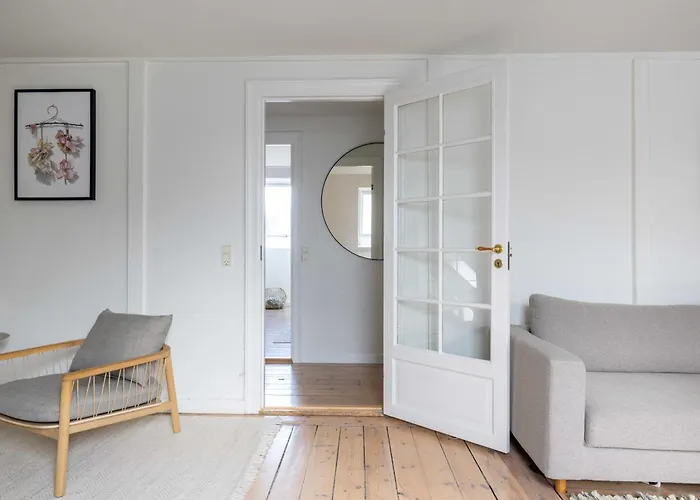 Apartment Cozy 2 Bedroom In Peaceful Neighbourhood Copenhagen