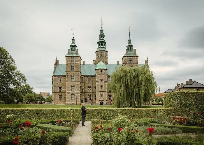 Apartment Cozy 2 Bedroom In Peaceful Neighbourhood *