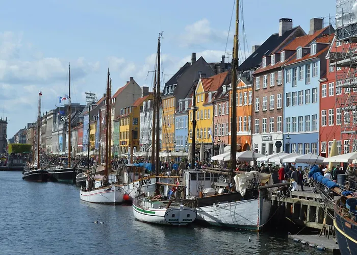 Cozy 2 Bedroom In Peaceful Neighbourhood Apartment Copenhagen