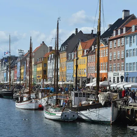 Cozy 2 Bedroom In Peaceful Neighbourhood Apartment Copenhagen