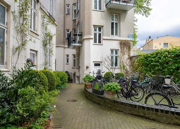 Cozy 2 Bedroom In Peaceful Neighbourhood Lejlighed *