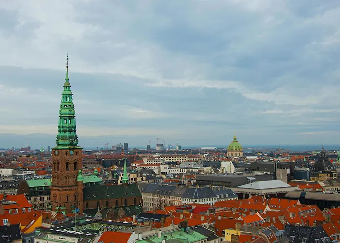 Cozy 2 Bedroom In Peaceful Neighbourhood Lejlighed *